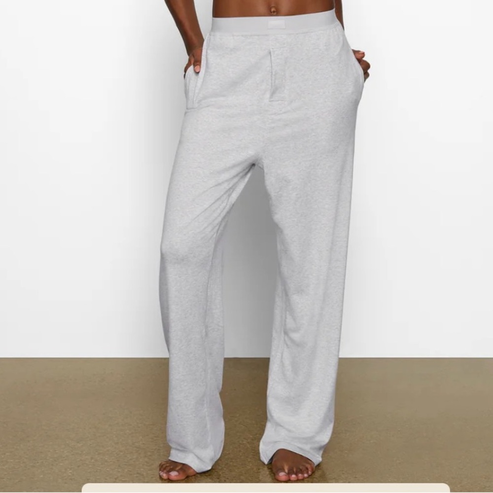 New Skims Lounge Pants XL
